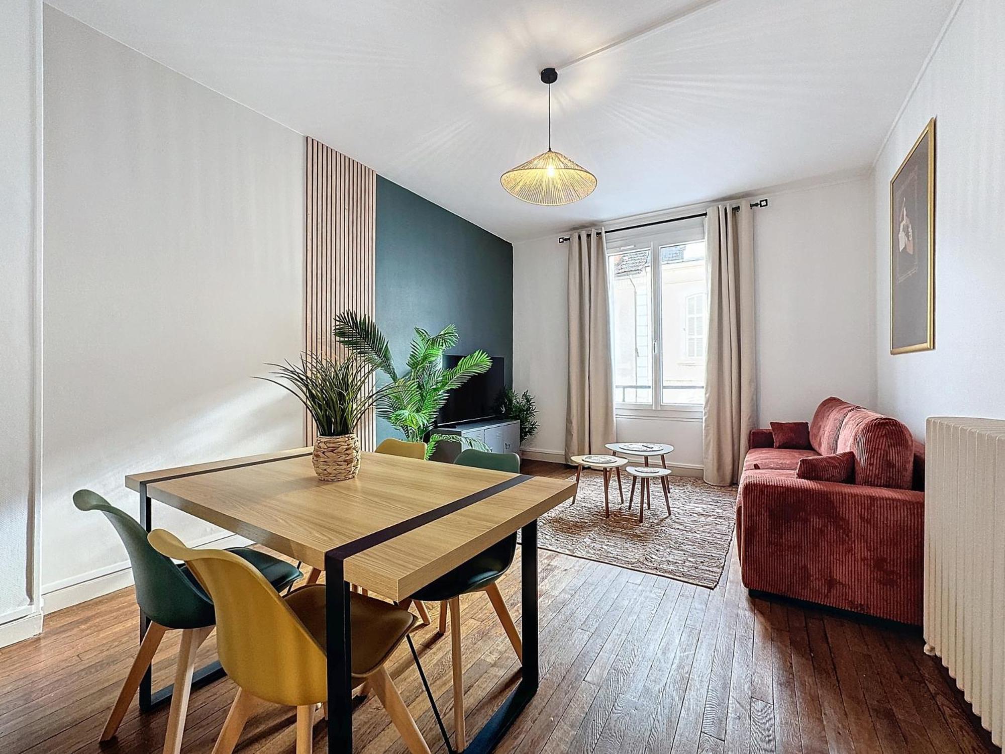 Appartement Le 2-F2 Centre Historique à Montluçon Extérieur photo